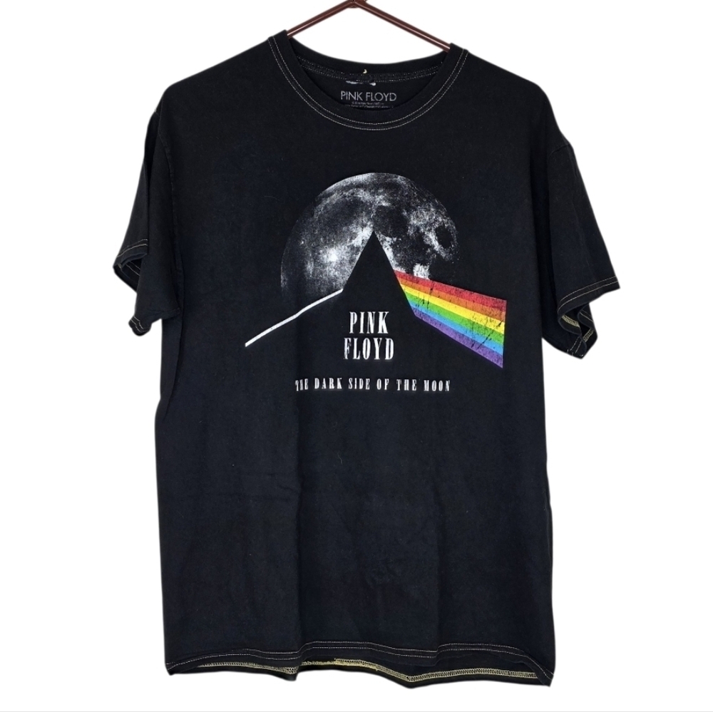 Pink Floyd Black With Yellow Stitching Vintage Style Tee Size Large
